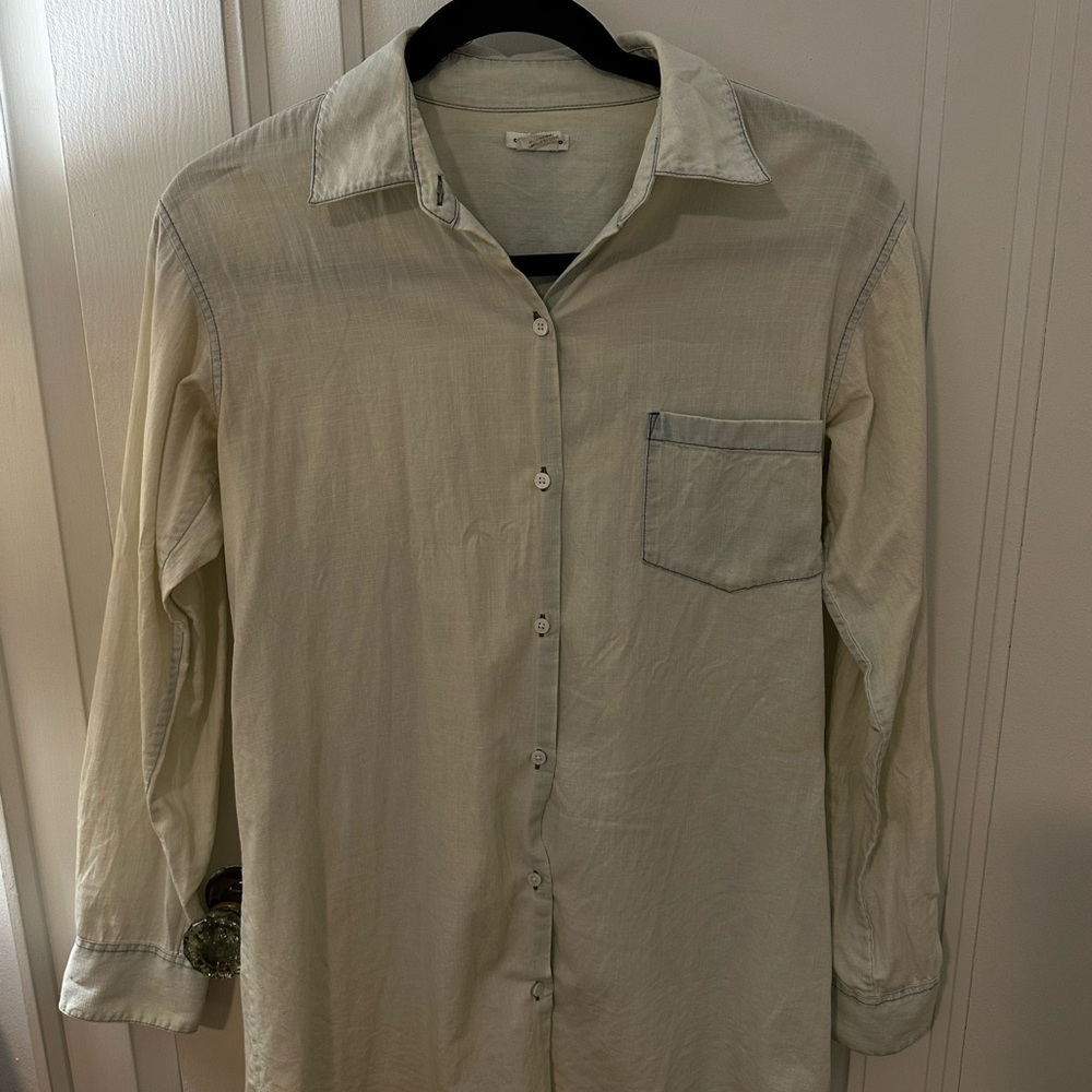 Club Monaco very very light Jean long sleeve shirt